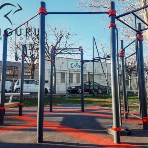 Kenguru Octagone outdoor workout park in Paris